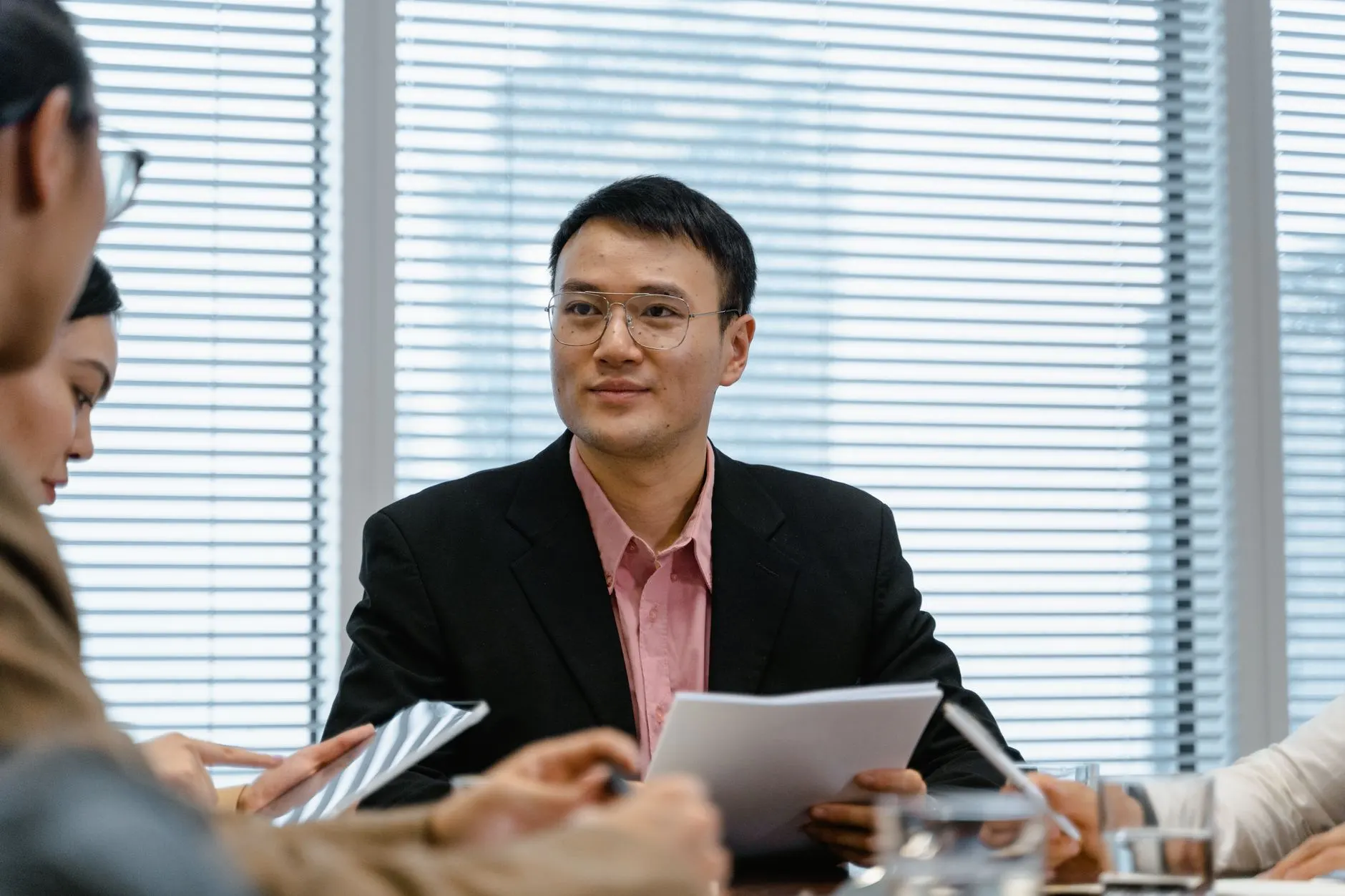 重庆建筑装饰材料市场管材与五金配件采购趋势分析