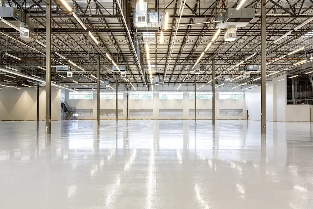 重庆建筑装饰板材管材供应质量管控要点解析